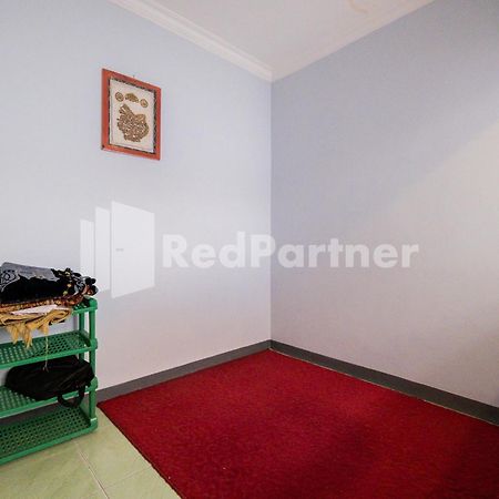 Swun Stay Inn At Sawahan Mitra Reddoorz Malang Eksteriør billede