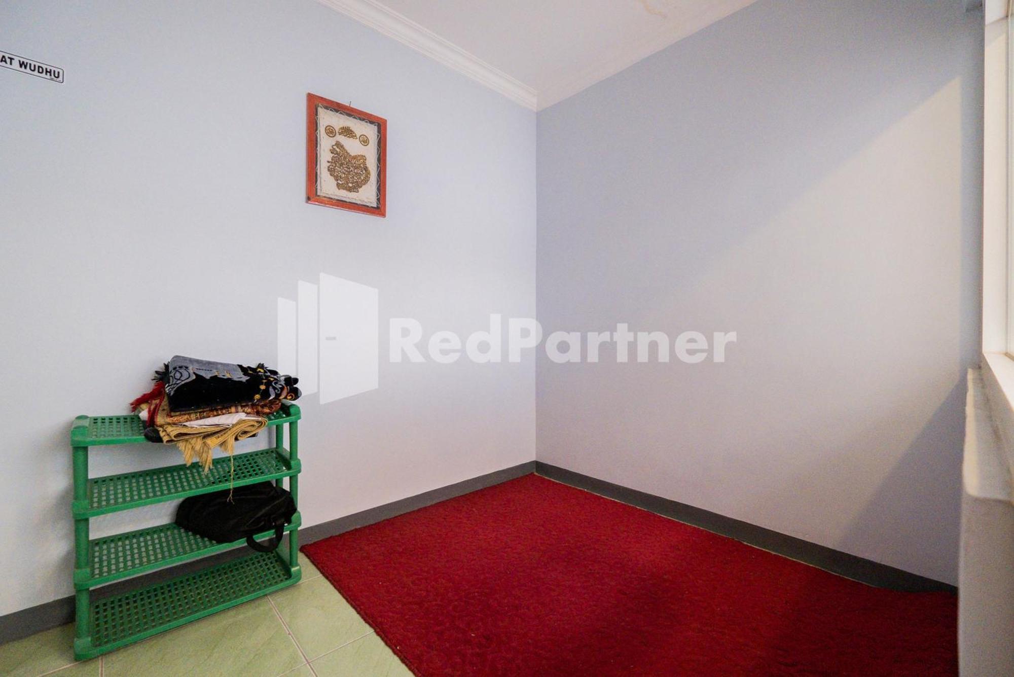 Swun Stay Inn At Sawahan Mitra Reddoorz Malang Eksteriør billede