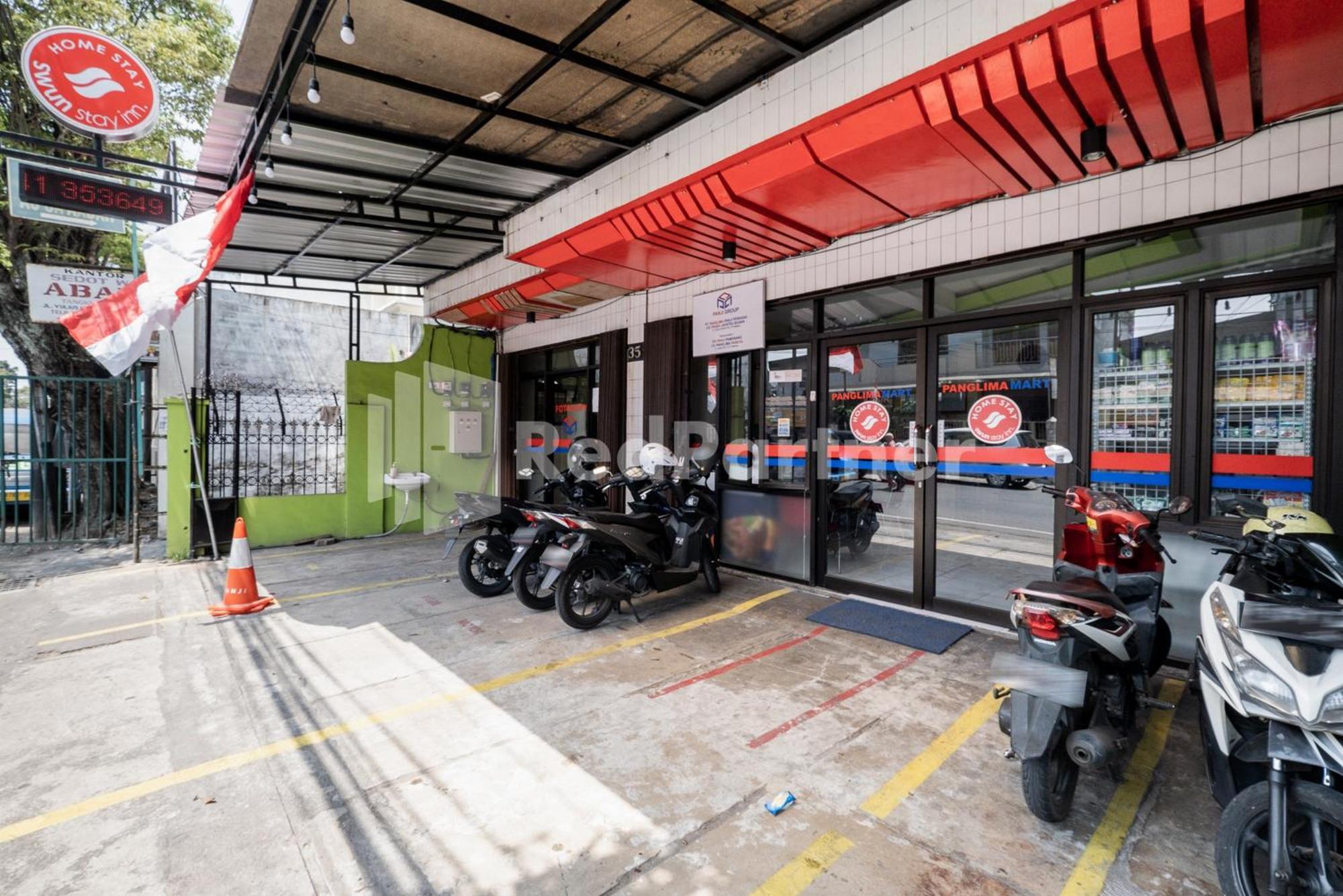 Swun Stay Inn At Sawahan Mitra Reddoorz Malang Eksteriør billede