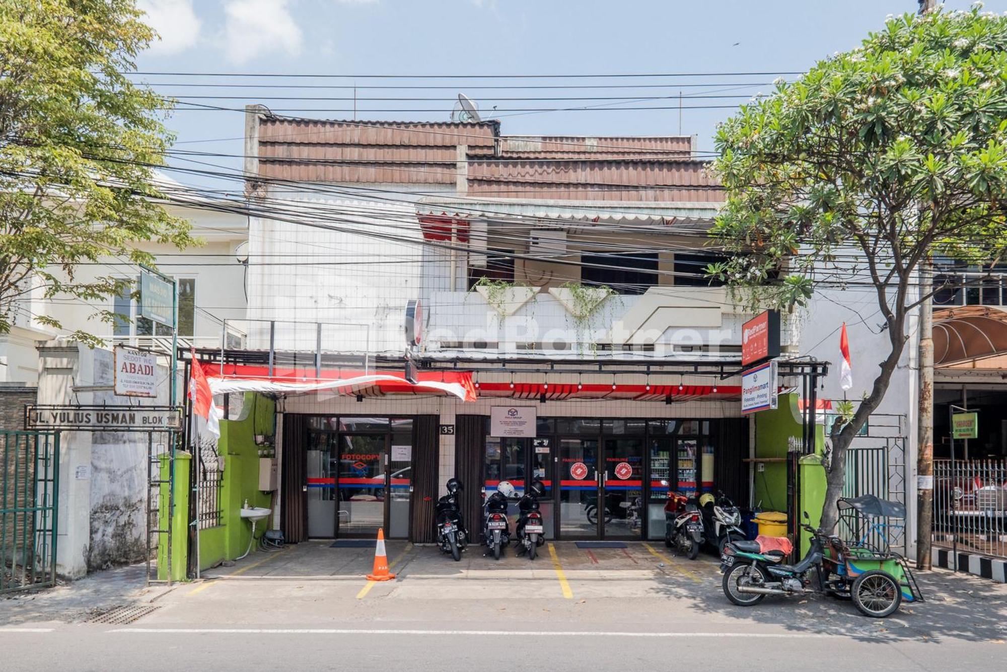 Swun Stay Inn At Sawahan Mitra Reddoorz Malang Eksteriør billede